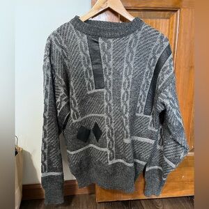 Men's Vintage Black and Gray Geometric Sweater